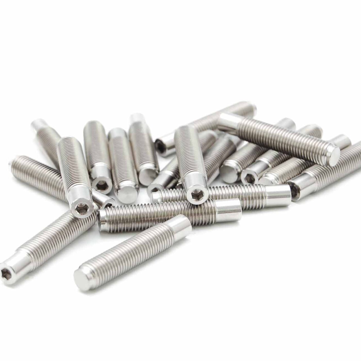 FUJI – Titan F Titanium Exhaust Manifold Head Stud M10x1.25