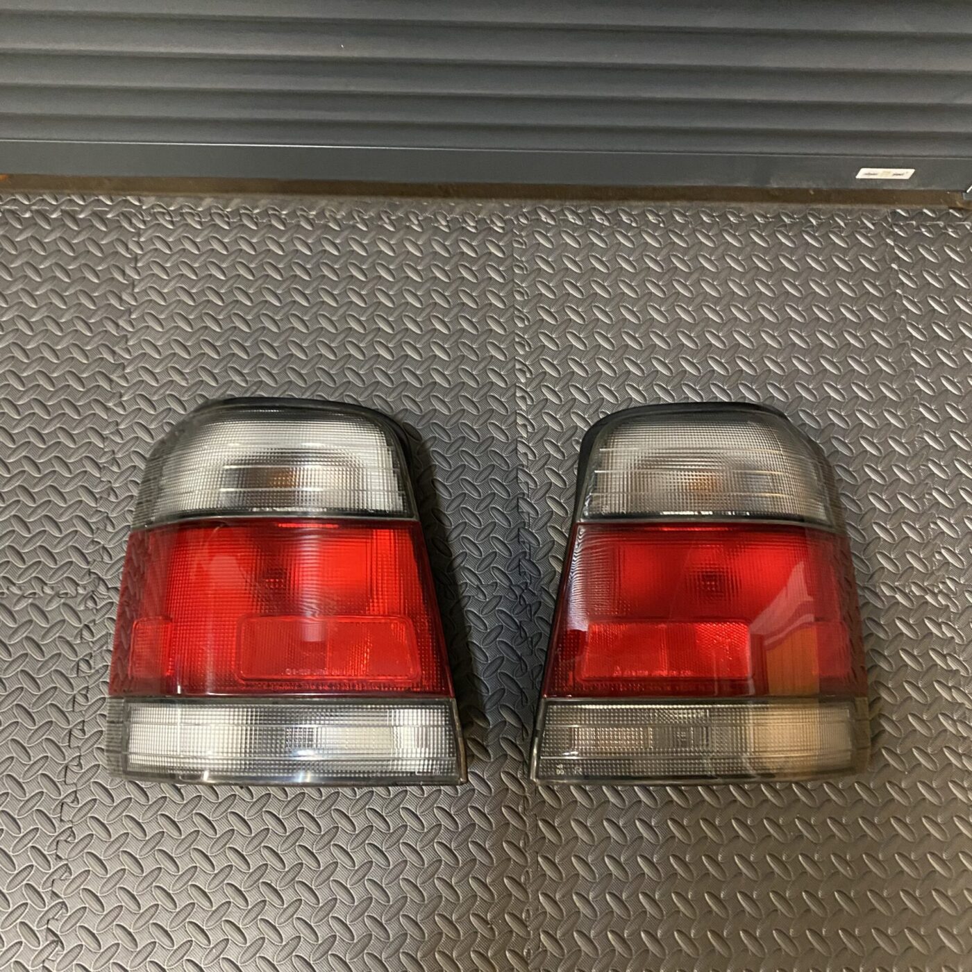 Forester SF5 Stb Taillight Set